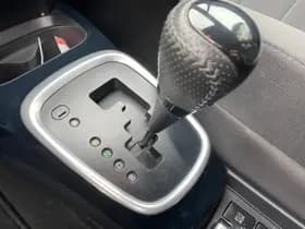 Toyota Yaris thumbnail 14