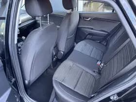 Kia Stonic thumbnail 40