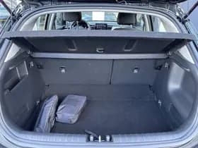 Kia Stonic thumbnail 53