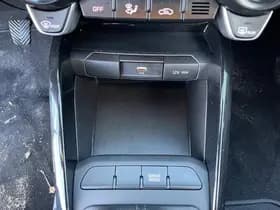 Kia Stonic thumbnail 55