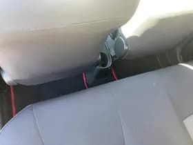 Toyota Yaris thumbnail 101