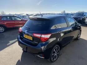 Toyota Yaris thumbnail 13