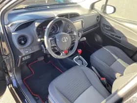 Toyota Yaris thumbnail 24