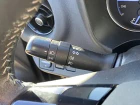 Toyota Yaris thumbnail 80