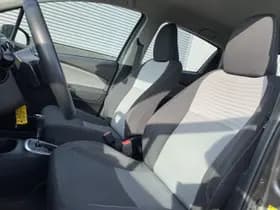 Toyota Yaris thumbnail 21