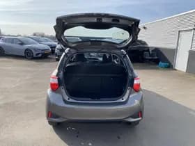 Toyota Yaris thumbnail 7
