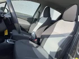 Toyota Yaris thumbnail 72