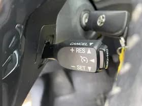 Toyota Yaris thumbnail 80