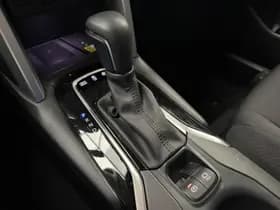 Toyota Corolla-cross thumbnail 16