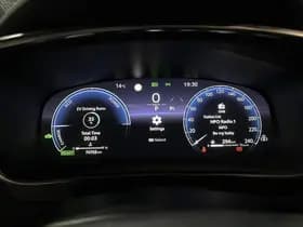 Toyota Corolla thumbnail 33