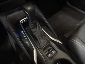 Toyota Corolla thumbnail 38