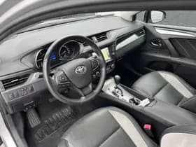 Toyota Avensis thumbnail 18