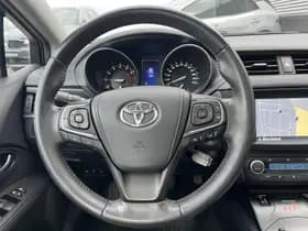 Toyota Avensis thumbnail 22