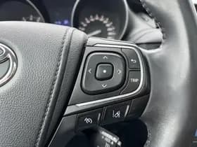 Toyota Avensis thumbnail 24