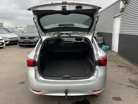 Toyota Avensis thumbnail 62