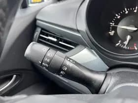 Toyota Avensis thumbnail 78