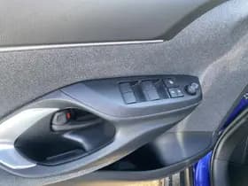 Toyota Yaris-cross thumbnail 21