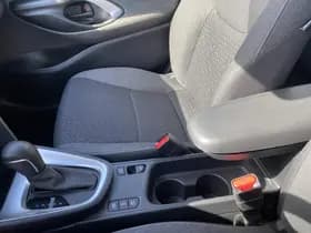 Toyota Yaris-cross thumbnail 94