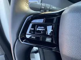 Toyota Urban-cruiser thumbnail 107