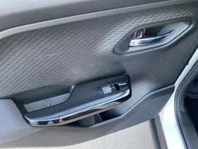 Toyota Urban-cruiser thumbnail 61