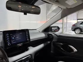 Toyota Yaris thumbnail 14