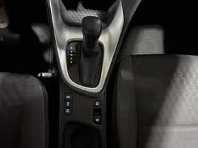 Toyota Yaris thumbnail 47