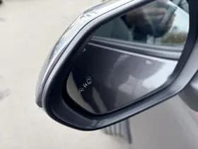 Toyota Yaris-cross thumbnail 11