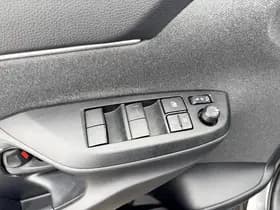 Toyota Yaris-cross thumbnail 63