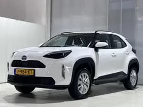 Toyota Yaris-cross thumbnail 3