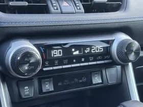 Toyota Rav4 thumbnail 58