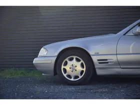 Mercedes-Benz SL-Klasse Cabrio 280 / NL Auto / Volledige Historie thumbnail 34