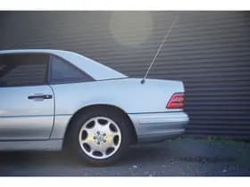 Mercedes-Benz SL-Klasse Cabrio 280 / NL Auto / Volledige Historie thumbnail 51