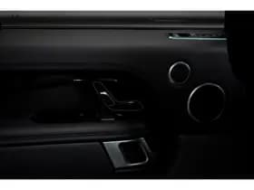 Land Rover Range Rover P400e / Pano / Stoelklima thumbnail 32