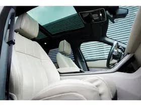 Land Rover Range Rover Velar 2.0 I4 Turbo AWD R-Dynamic HSE thumbnail 18