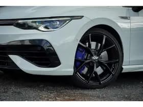 Volkswagen Golf 2.0 TSI R 4Motion thumbnail 19