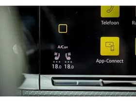 Volkswagen Golf 2.0 TSI R 4Motion thumbnail 37