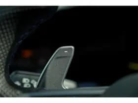 Volkswagen Golf 2.0 TSI R 4Motion thumbnail 42