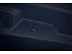 Land Rover Range Rover P400e Vogue thumbnail 37