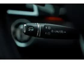 Mercedes-Benz GLS 500 4MATIC thumbnail 26