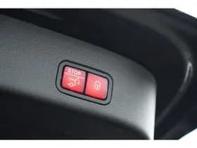 Mercedes-Benz GLS 500 4MATIC thumbnail 46