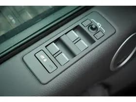 Land Rover Discovery 3.0 D250 R-Dynamic SE thumbnail 15