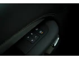 Land Rover Discovery 3.0 D250 R-Dynamic SE thumbnail 50