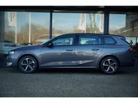 Opel Astra Sports Tourer 1.2 Turbo thumbnail 3