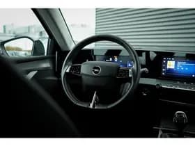 Opel Astra Sports Tourer 1.2 Turbo thumbnail 28