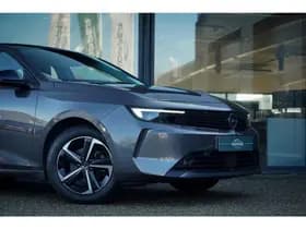 Opel Astra Sports Tourer 1.2 Turbo thumbnail 37