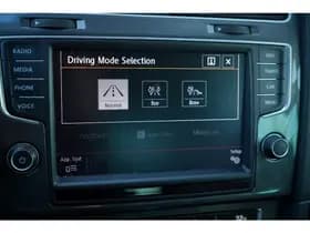 Volkswagen E-Golf / Stoelverwarming / Incl BTW / DAB / Camera / Adaptive Cruise thumbnail 43