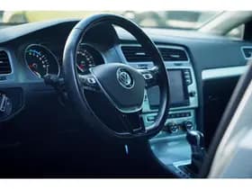 Volkswagen E-Golf / Stoelverwarming / Incl BTW / DAB / Camera / Adaptive Cruise thumbnail 6