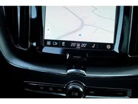 Volvo XC60 2.0 T6 Plug-in hybrid AWD Plus Dark thumbnail 58