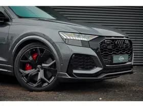 Audi Q8 4.0 TFSI RS Q8 quattro thumbnail 28