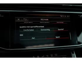 Audi Q8 4.0 TFSI RS Q8 quattro thumbnail 57